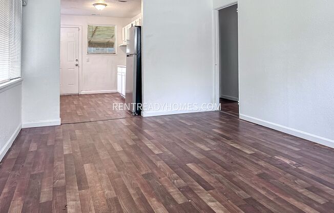 1316 Rayfield Dr