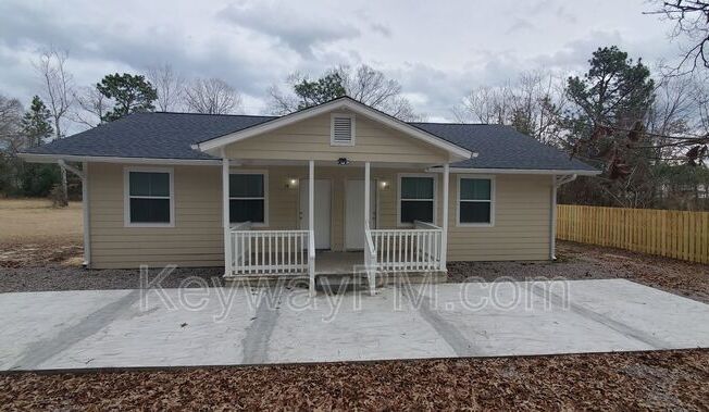 1134 DODGE LN