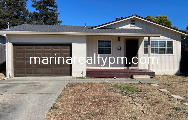 Charming 3 bedroom, 2 bathroom home located in South Vallejo