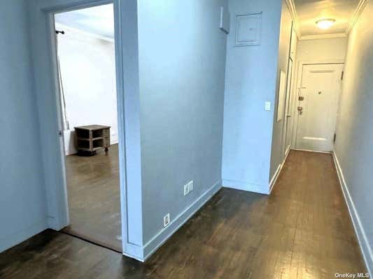 1 bed, 1 bath, $2,200, Unit 2F