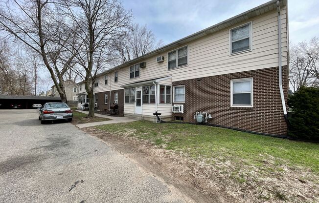 Arbor Lane Apartments
