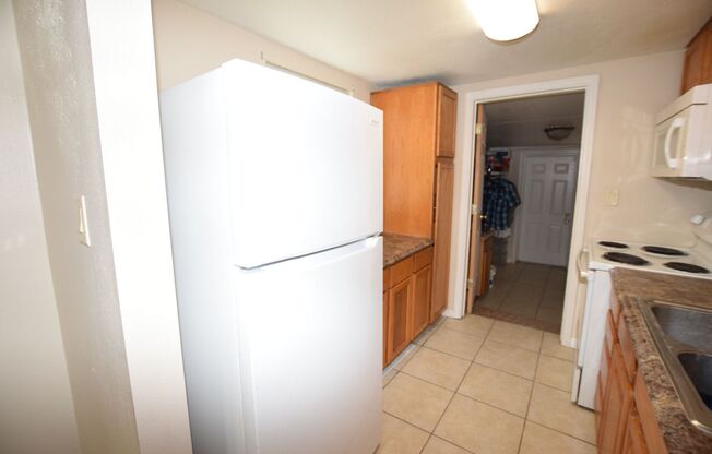 3 beds, 1 bath, $1,800