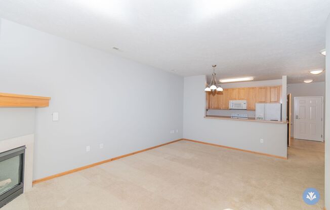 1 bed, 1 bath, 882 sqft, $1,210, Unit CT-6