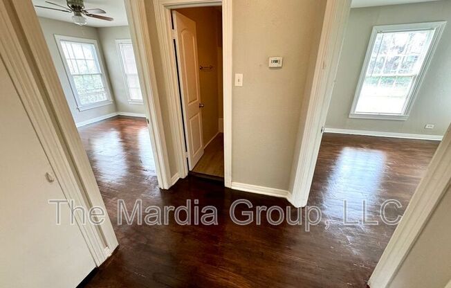 1514 Cedar Crest