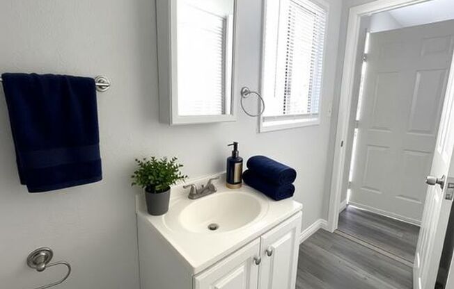 LB2330 (RUBS) (Imp.)