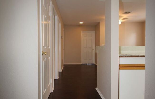 Lovely 2 Bed 2 Bath Downstairs Condo in Green Valley.