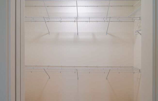 1 bed, 1 bath, 717 sqft, $1,585, Unit A113