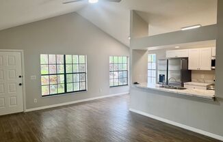 Completely Renovated 3/2 Located in Quiet Palm Harbor Community