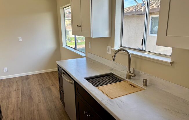 2 beds, 1 bath, $2,995, Unit # 4