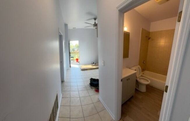 3 beds, 1 bath, $1,570, Unit # 2