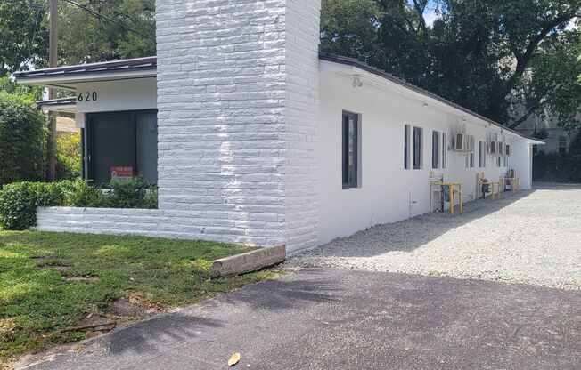 Renovated 1Bed/1Bath Little Havana Lofts - Walk to Brickell Center