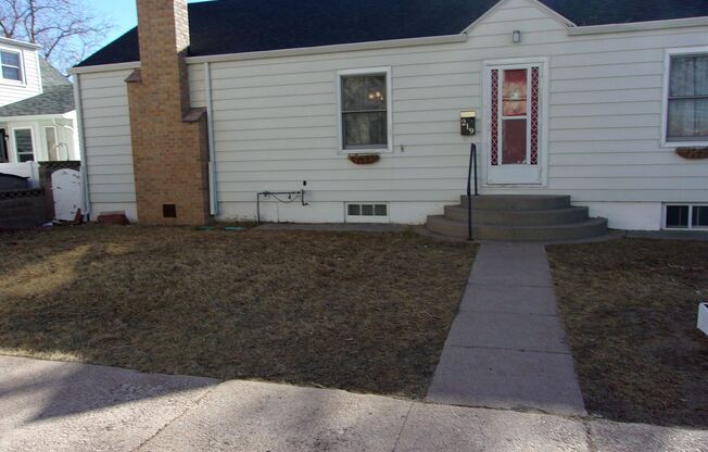 3 beds, 2 baths, $1,550