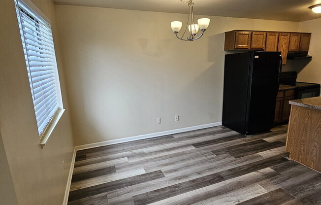 30719 HIDDEN PNES LN