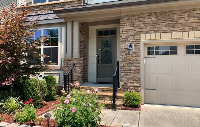 *Move In Special* 5 Bed | 4 Bath House in Cary w/ Fenced Yard - Lawn Care Included