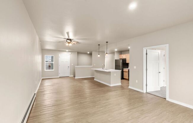 2 beds, 1 bath, 1,233 sqft, $1,699.99, Unit 198-03