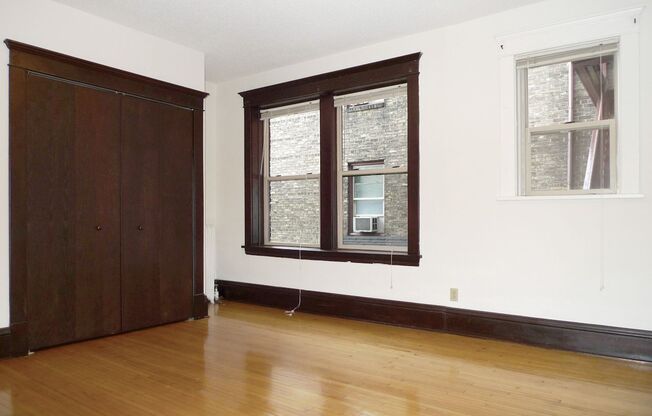 2 beds, 2 baths, 1,000 sqft, $1,475, Unit 5 - 130 - 2