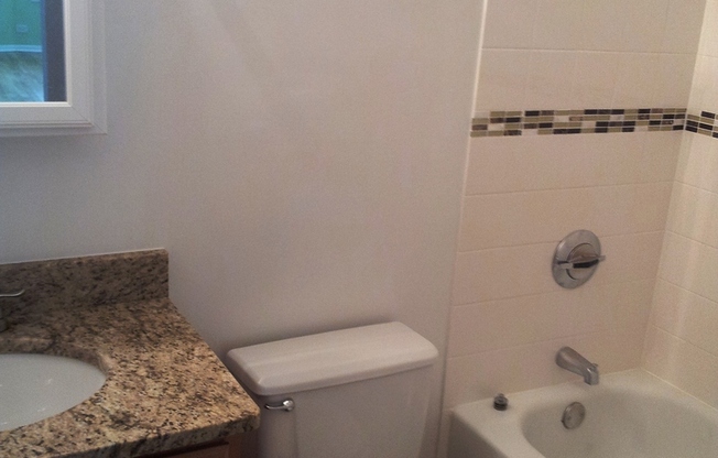 1 bed, 1 bath, 750 sqft, $1,895, Unit 09B