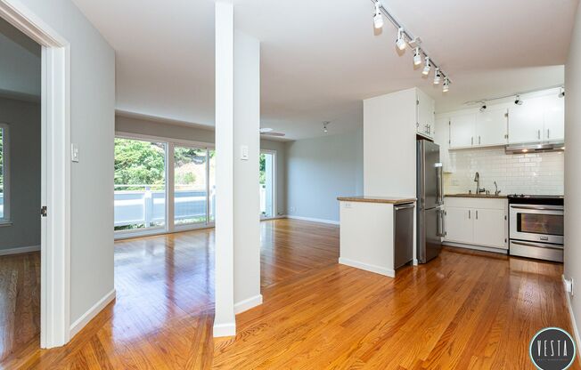 Mid-Century Gem with Iconic Views in Corona Heights