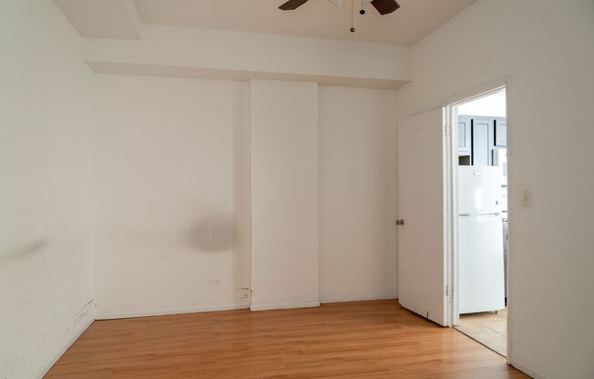 1 bed, 1 bath, 375 sqft, $1,425, Unit 4615-GB