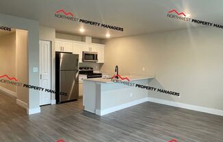 3 beds, 2.5 baths, 1,150 sqft, $1,895, Unit #R-2