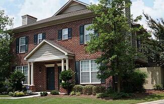 5204 Elston Lane