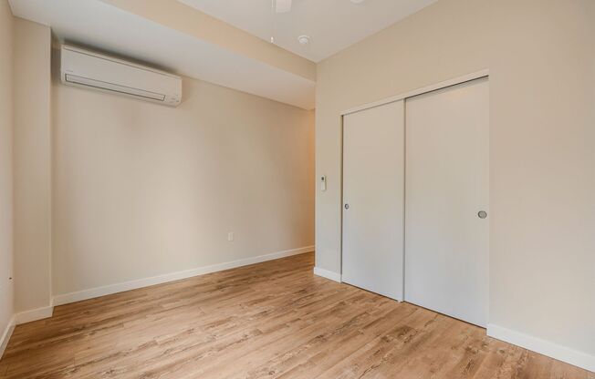Studio, 1 bath, 389 sqft, $1,450, Unit 207