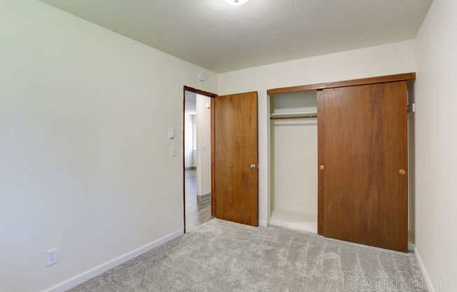 2 beds, 1 bath, 672 sqft, $1,550, Unit CC-06