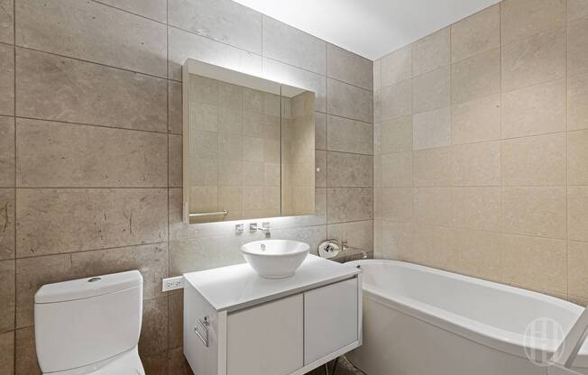 1 bed, 1.5 baths, 999 sqft, $5,999, Unit 1502