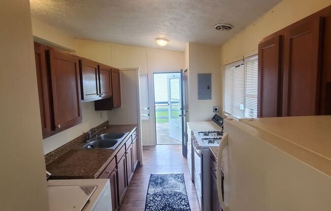 Finleyville 3 Bedroom 1.5 Bath Ranch $1,500.00
