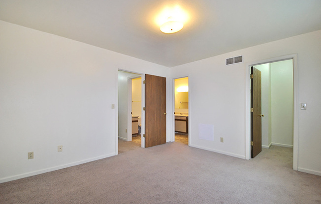 the view apartment and townhomes
