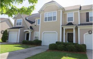 Location, Location, Location! 3 Bedroom 2.5 bath townhome in SW Charlotte!