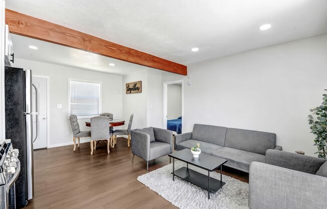Foothill Villa