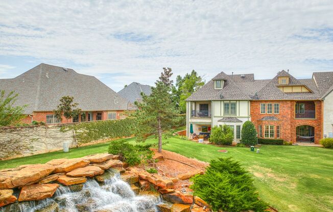 End Unit- @ Muirfield Village- Classic Bill Roberts Custom Built- 4 Bedrooms+ Media Room- Close to Rose Creek and Gaillardia Golf Course- Edmond Schools- Maintenance & Lawncare included