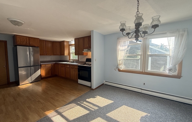 27 29 NORMANDY AVE