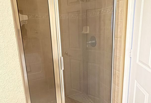 2 beds, 2 baths, $2,750, Unit # 1635