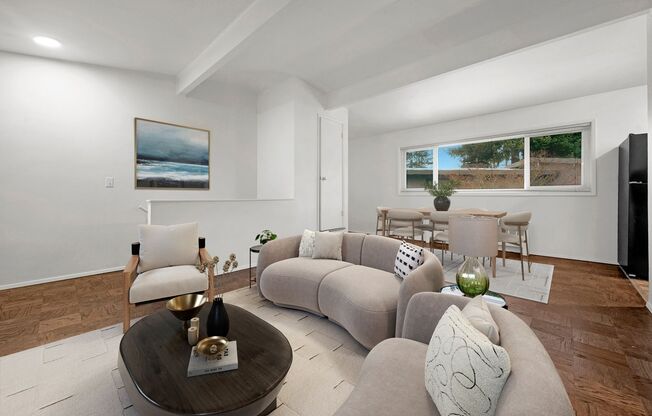 Broadmoor Manor (112)