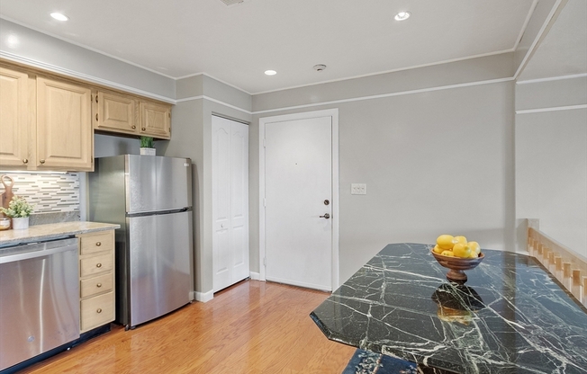 2 beds, 2 baths, 786 sqft, $2,800, Unit D108
