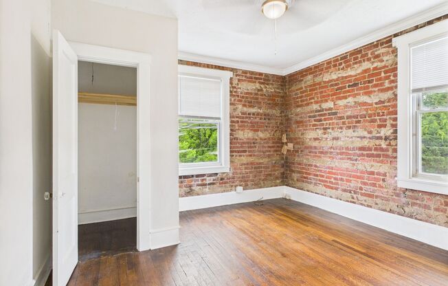 2400 Barton Avenue