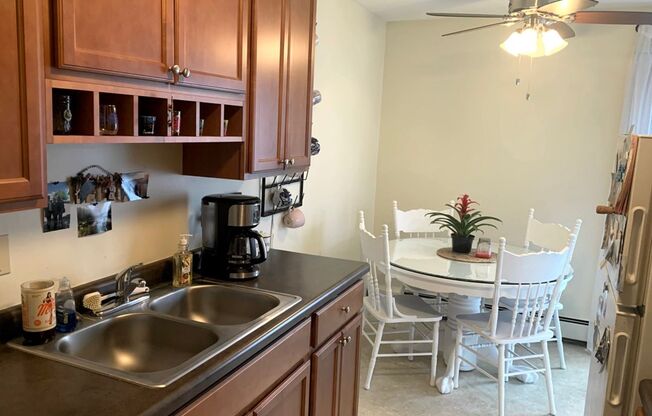 1 bed, 1 bath, 750 sqft, $1,095, Unit 306