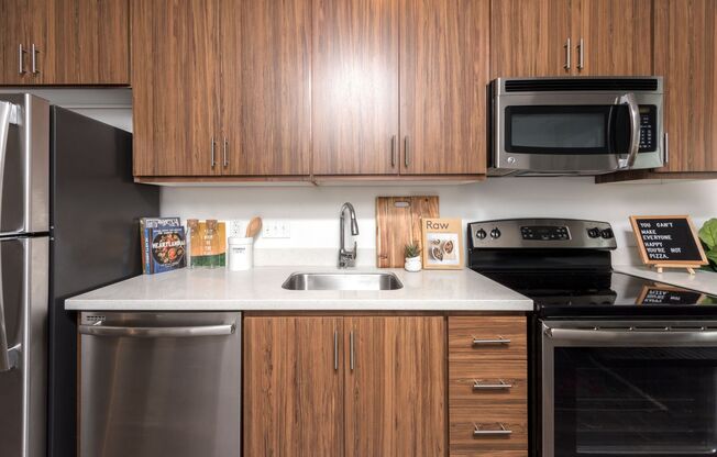 The Hawthorne Apts