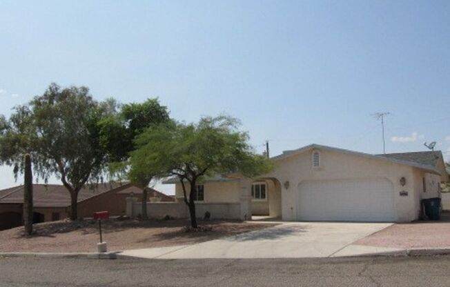 3 Bedroom Pool Home with RV Parking