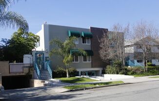 319 Concord St