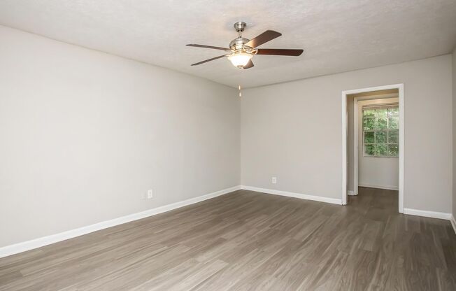 1 bed, 1 bath, 600 sqft, $1,150, Unit B6