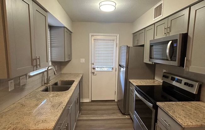 1610 Waterloo Trail Duplex