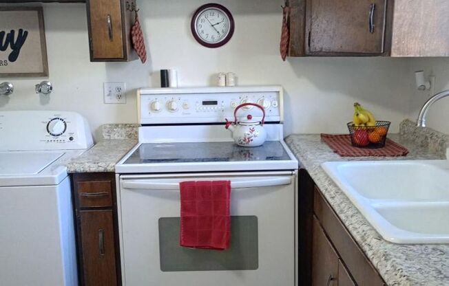 Cozy 2 Bedroom in Downtown Provo