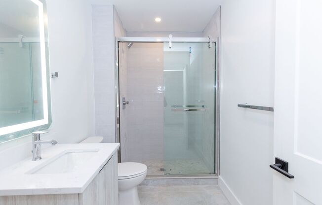 1 bed, 1 bath, 520 sqft, $1,900, Unit 18
