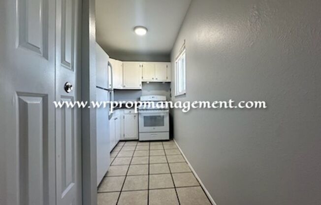 1 bed, 1 bath, 750 sqft, $749