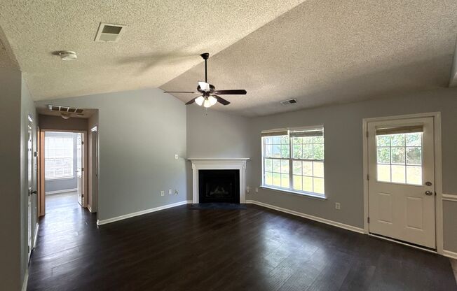 3025 LONGSPUR DR