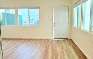 1 bed, 1 bath, $2,495, Unit 1122