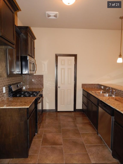 3 beds, 2 baths, $1,495